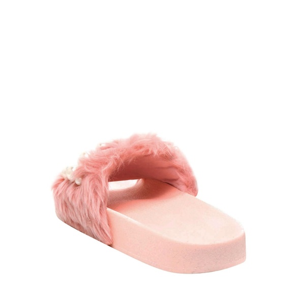 Open Toe Pearl Embellished Flat Sandal Slippers - Picture 4 of 5